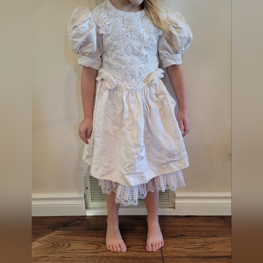 Vintage 80’s Gunne Sax Jessica McClintock Child’s Dress. Prairie, Lace Size 4